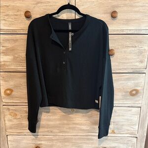 BNWT Vuori Women's Henley Top